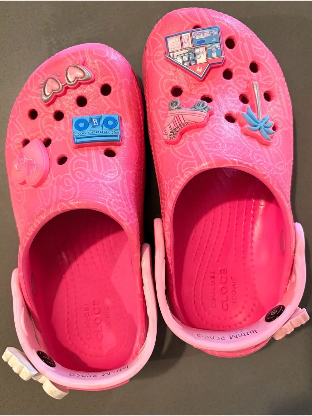BARBIE CROCS